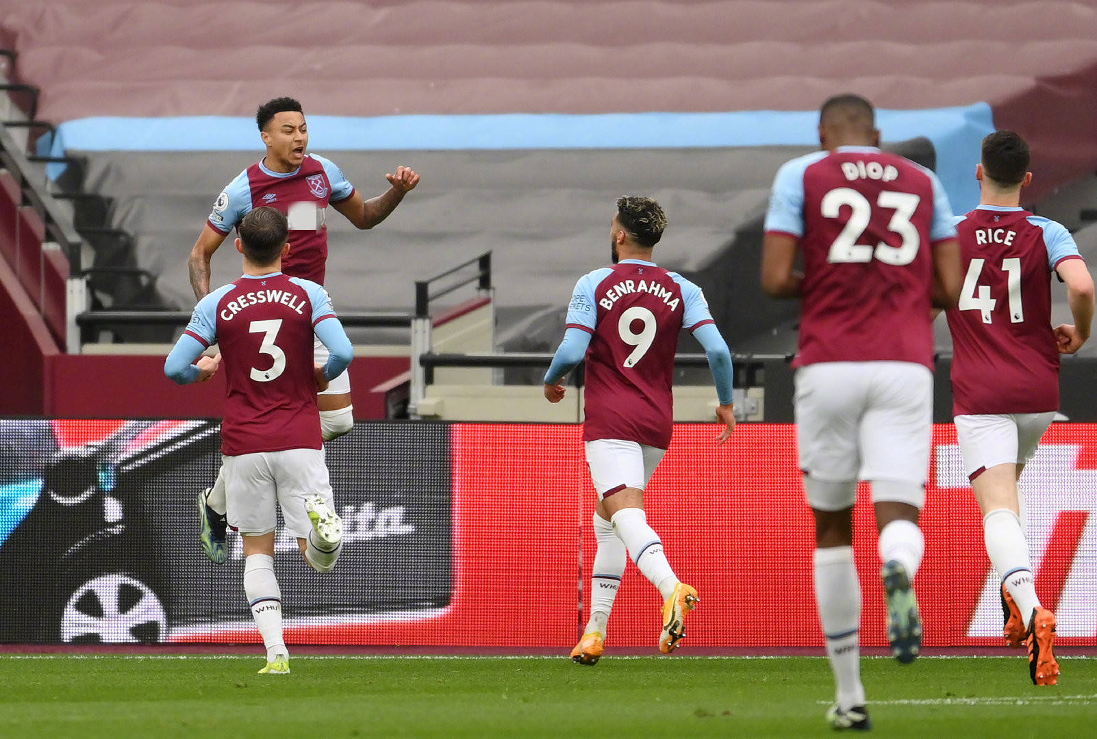 诺伊尔的职 诺伊尔的职